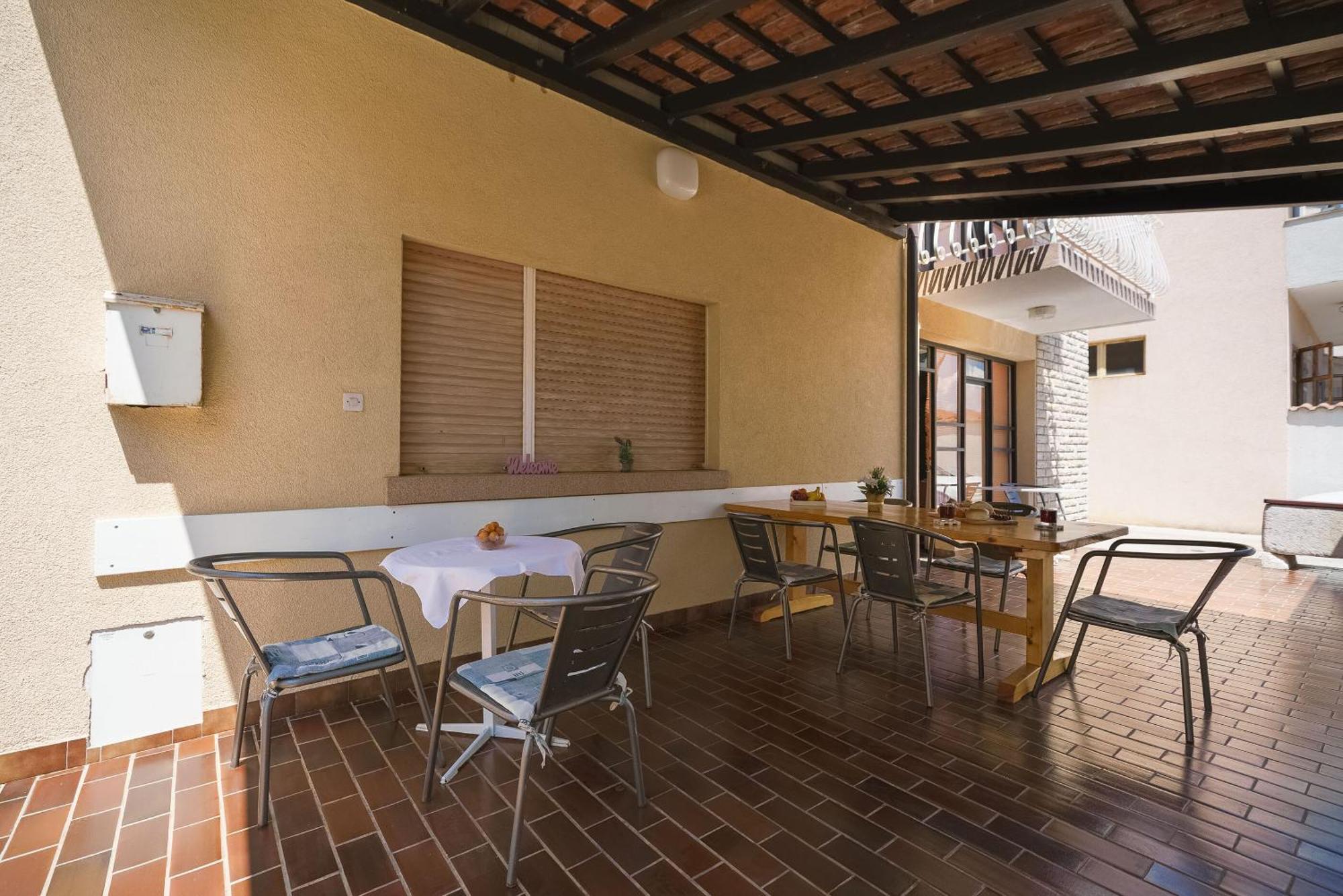 Apartment And Rooms Mrkovic Водице Экстерьер фото